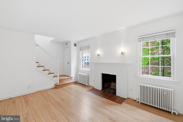 5326 42ND PL NW, Washington, DC 20015