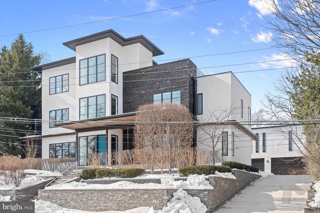 2318 N RICHMOND ST, Arlington, VA 22207