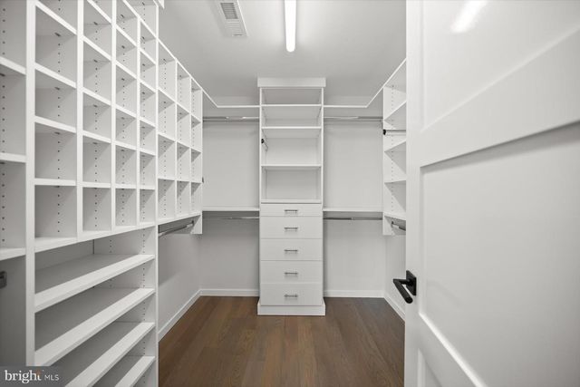 2318 N RICHMOND ST, Arlington, VA 22207