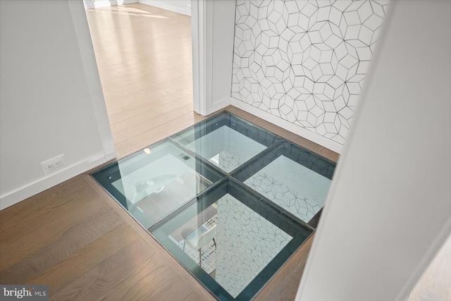 2318 N RICHMOND ST, Arlington, VA 22207