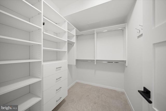 2318 N RICHMOND ST, Arlington, VA 22207