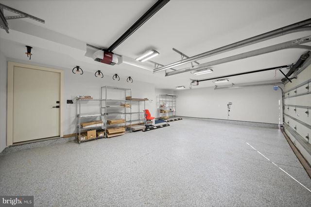 2318 N RICHMOND ST, Arlington, VA 22207