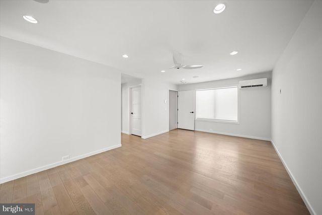 2318 N RICHMOND ST, Arlington, VA 22207