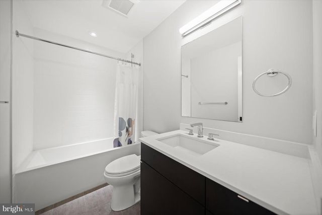 2318 N RICHMOND ST, Arlington, VA 22207