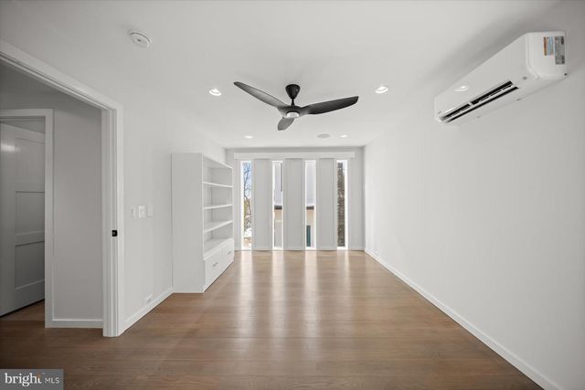 2318 N RICHMOND ST, Arlington, VA 22207