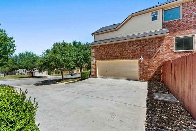 38 Sable Vly, San Antonio, TX 78258