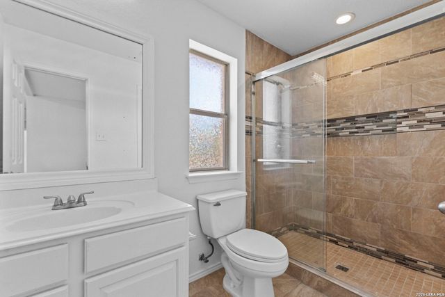 38 Sable Vly, San Antonio, TX 78258