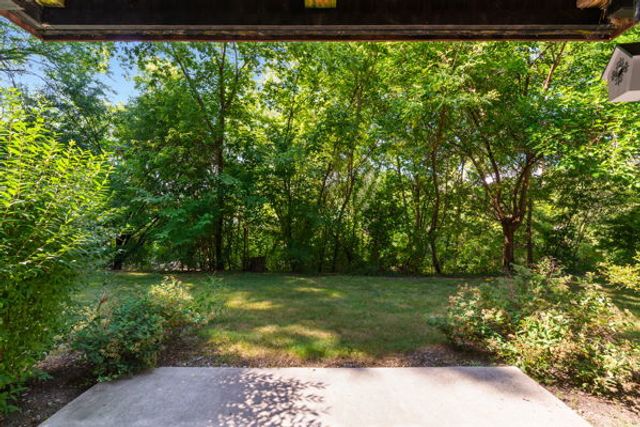 5400 Carriageway Drive 109, Rolling Meadows, IL 60008