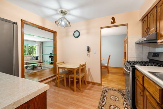 5400 Carriageway Drive 109, Rolling Meadows, IL 60008