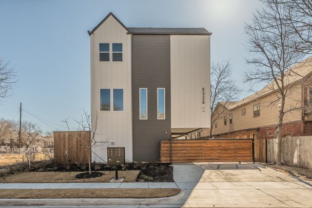 5320 Reiger Avenue 102, Dallas, TX 75214