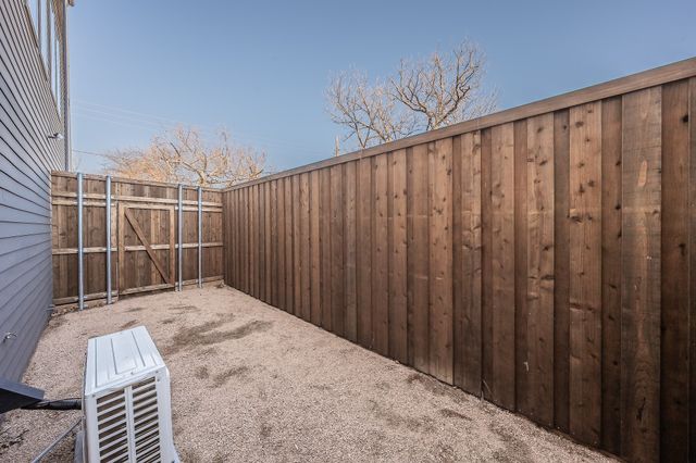 5320 Reiger Avenue 102, Dallas, TX 75214