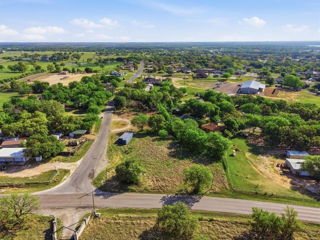 3205 Davis Road, Granbury, TX 76049