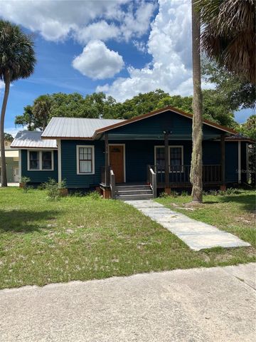 318 S CLAKE STREET, Deland, FL 32720