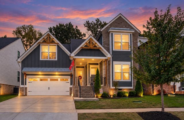 258 Daniel St, Pleasant View, TN 37146