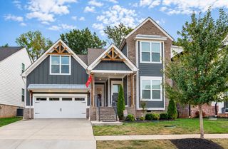 258 Daniel St, Pleasant View, TN 37146
