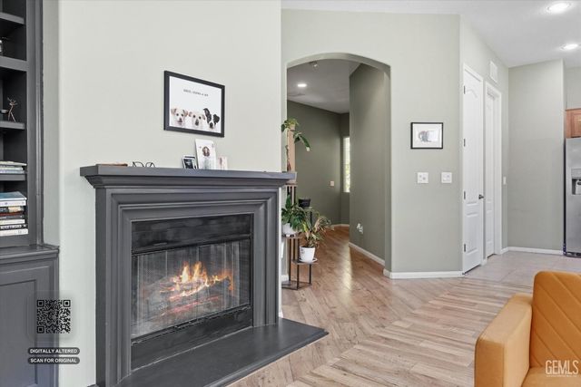 13607 Blossom Ridge Drive, Bakersfield, CA 93306