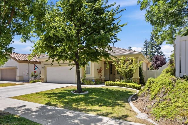 13607 Blossom Ridge Drive, Bakersfield, CA 93306