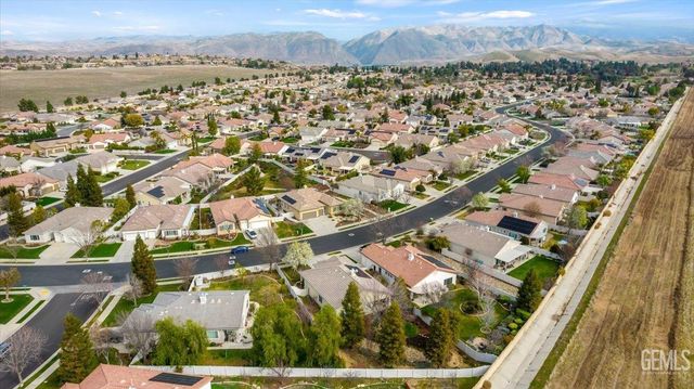 13607 Blossom Ridge Drive, Bakersfield, CA 93306