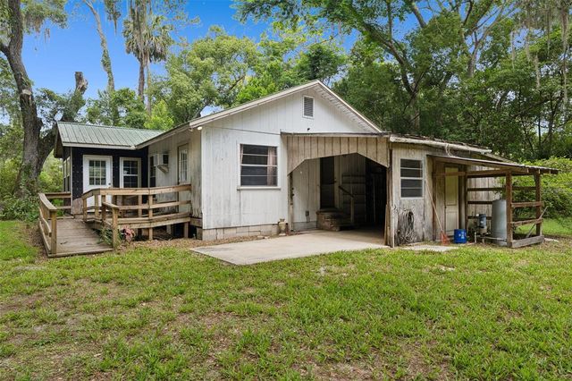 1555 CHURCH STREET, Pierson, FL 32180