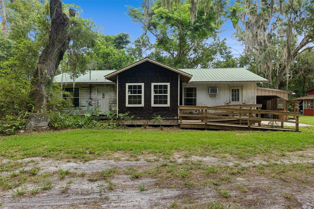 1555 CHURCH STREET, Pierson, FL 32180
