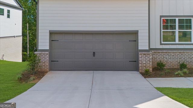 8610 Standing Stone, Ball Ground, GA 30107