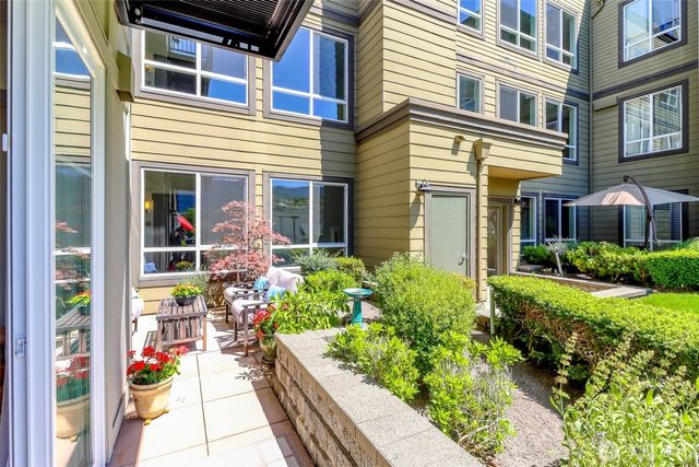 1840 25th Avenue NE #204, Issaquah, WA 98029