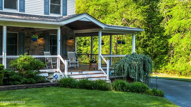 848 Farmingdale Road, Jackson, NJ 08527