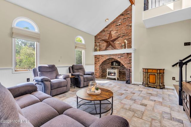 848 Farmingdale Road, Jackson, NJ 08527