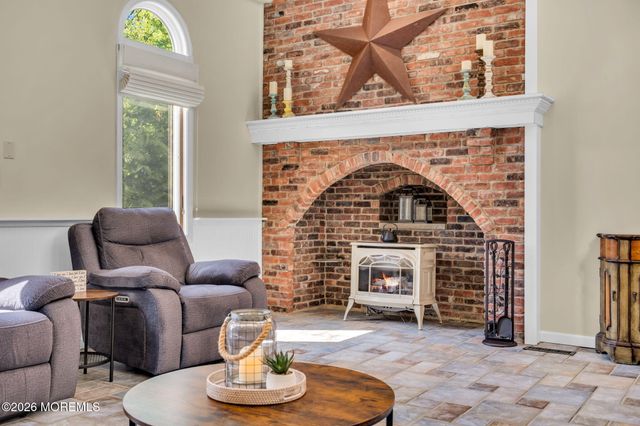 848 Farmingdale Road, Jackson, NJ 08527
