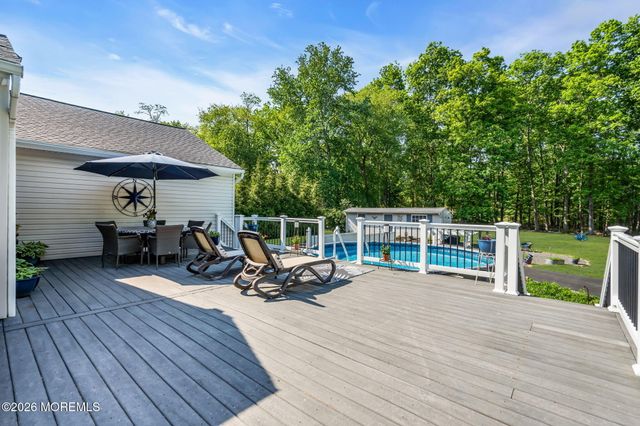 848 Farmingdale Road, Jackson, NJ 08527