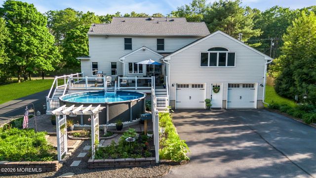848 Farmingdale Road, Jackson, NJ 08527