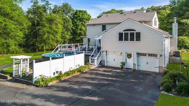 848 Farmingdale Road, Jackson, NJ 08527