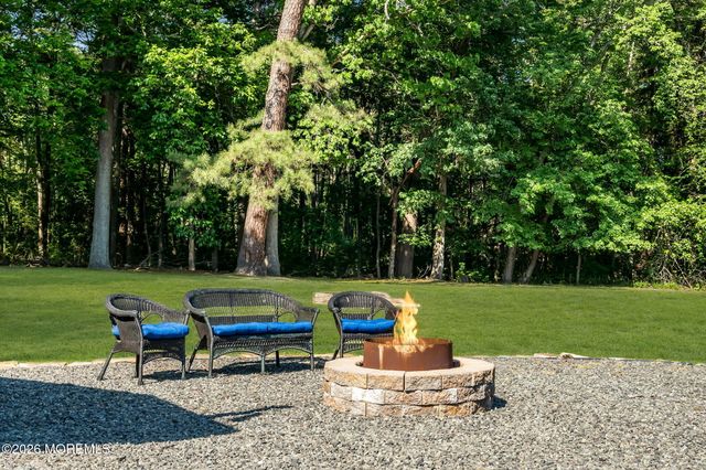 848 Farmingdale Road, Jackson, NJ 08527