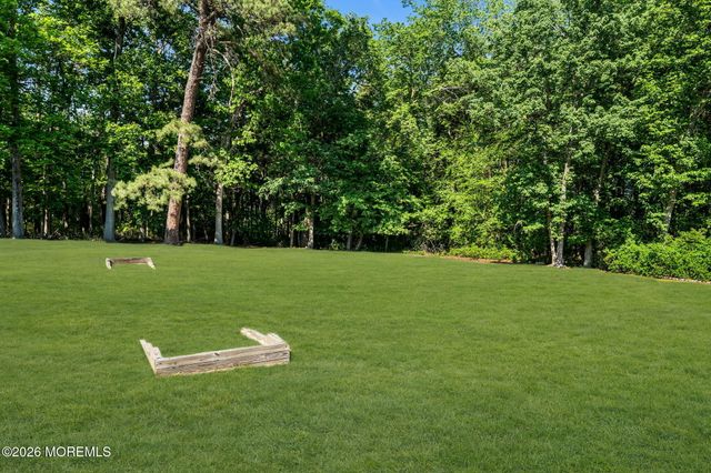 848 Farmingdale Road, Jackson, NJ 08527