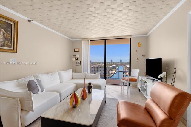 290 174th St 1006, Sunny Isles Beach, FL 33160