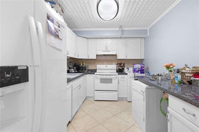 290 174th St 1006, Sunny Isles Beach, FL 33160