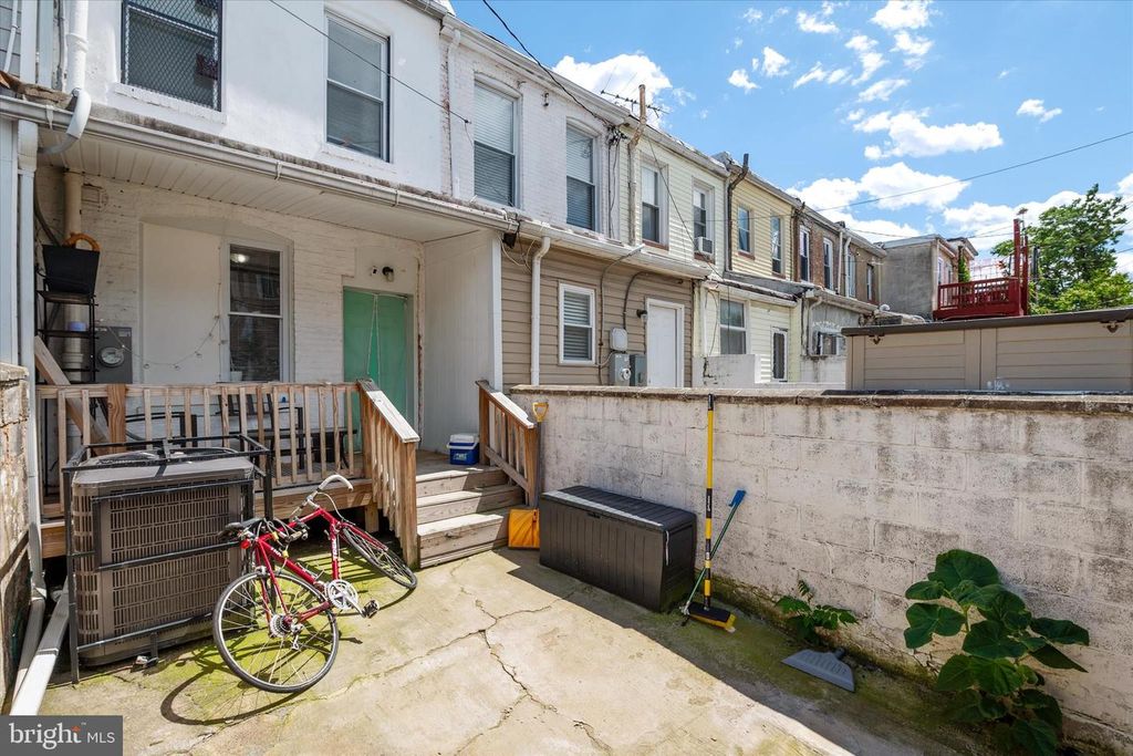 Image 27 of property listing at 1218 SARGEANT ST, Baltimore, MD 21223