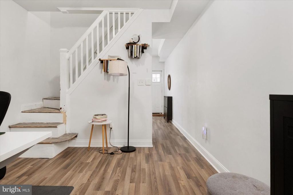 Image 9 of property listing at 1218 SARGEANT ST, Baltimore, MD 21223