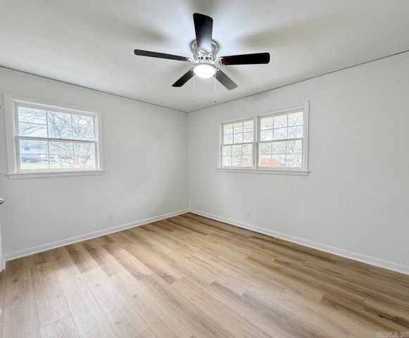 901 Valley Drive, Jonesboro, AR 72401