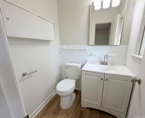 901 Valley Drive, Jonesboro, AR 72401