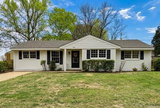 901 Valley Drive, Jonesboro, AR 72401