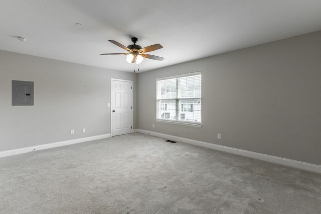 1125 Maple Tree Lane, Chattanooga, TN 37421