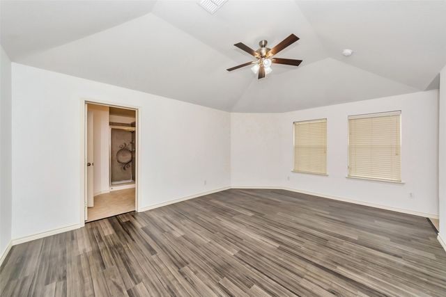 10209 Fossil Valley Drive, Fort Worth, TX 76131