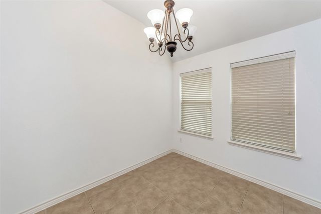 10209 Fossil Valley Drive, Fort Worth, TX 76131