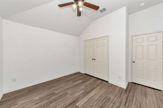 10209 Fossil Valley Drive, Fort Worth, TX 76131