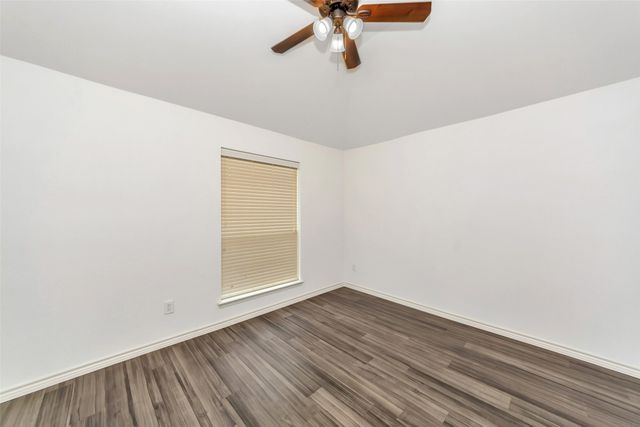 10209 Fossil Valley Drive, Fort Worth, TX 76131