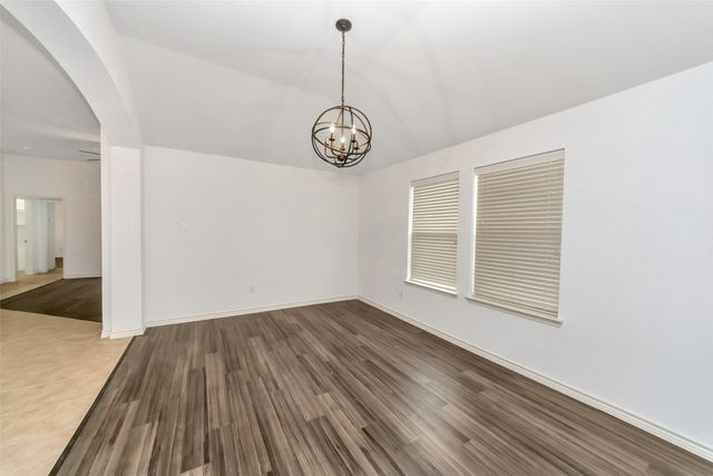 10209 Fossil Valley Drive, Fort Worth, TX 76131