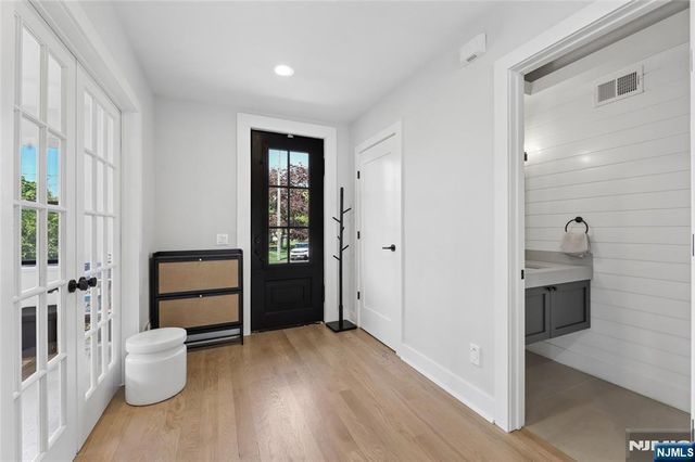 149 Palisade Avenue, Cresskill, NJ 07626