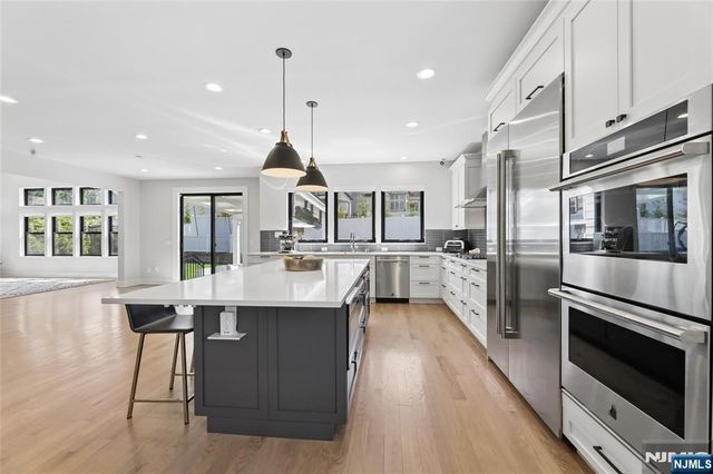149 Palisade Avenue, Cresskill, NJ 07626