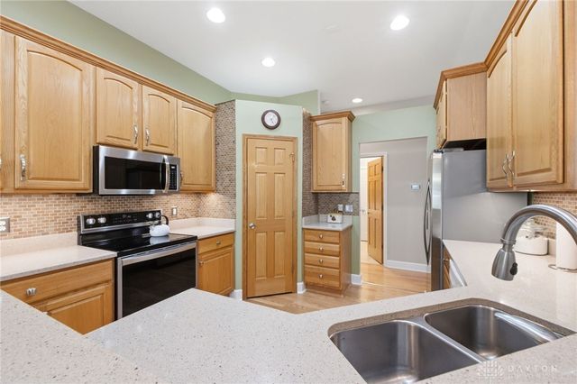 630 Carrick Drive, Washington Twp, OH 45458
